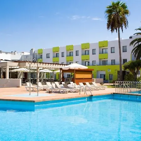 Hotel Livvo 4*