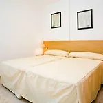 ホテル Livvo 4*