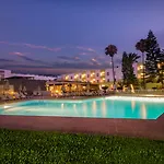 Livvo 4* コラレホ