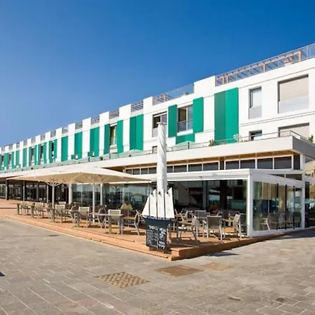 Livvo Szálloda Corralejo