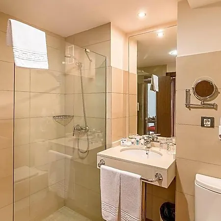 Livvo Hotel 4*