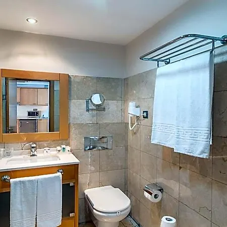 Livvo Hotel
